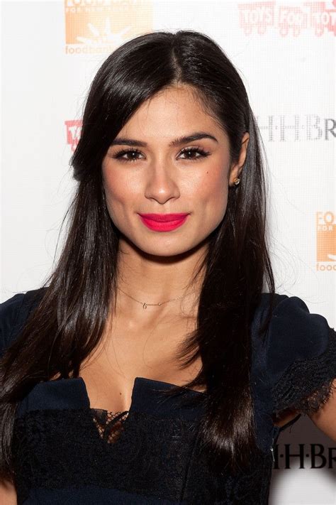 diane guerrero deepfake|Fake Diane Guerrero Xmas DeepFake Porn Video